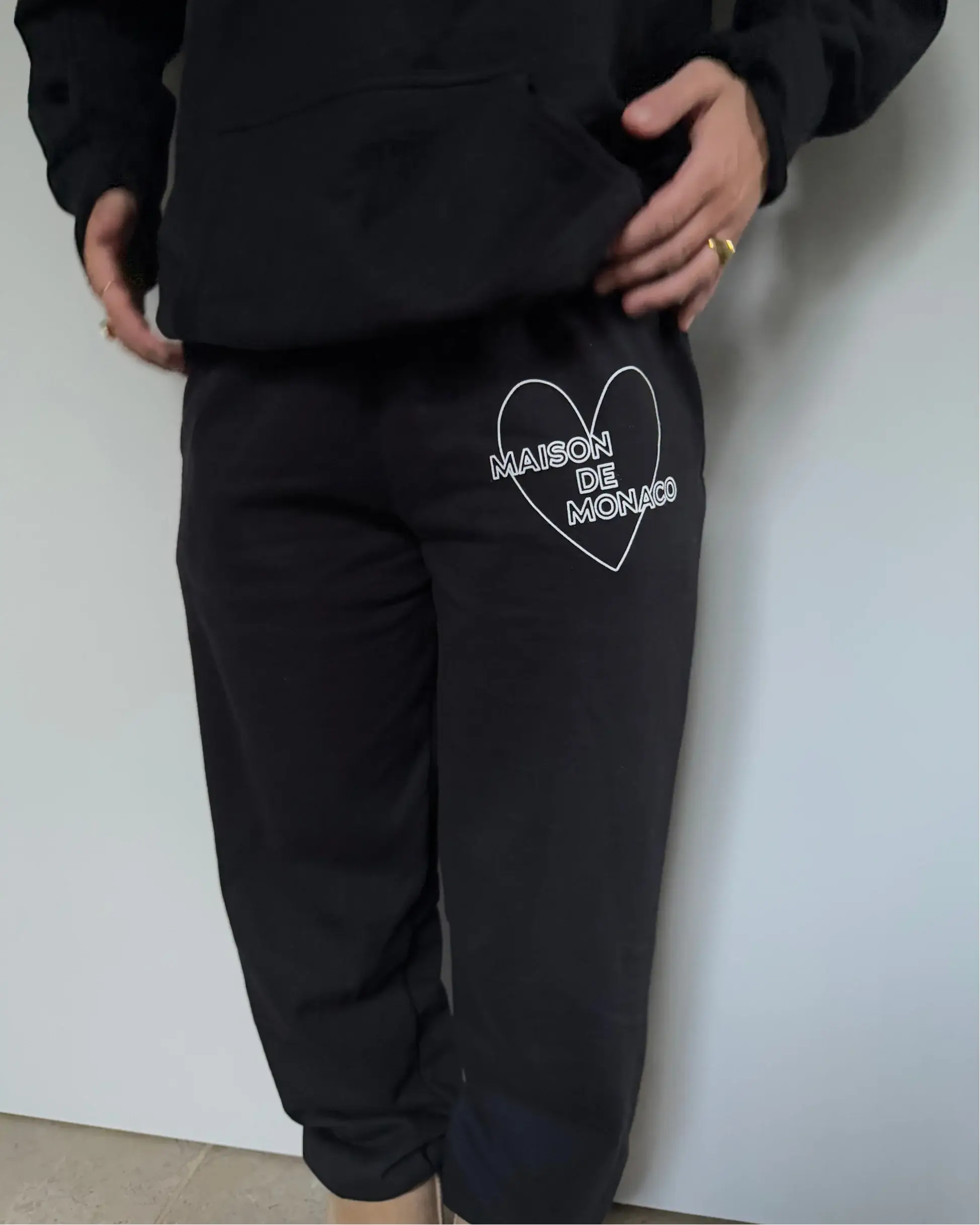 Maison de Monaco The Black Amore Sweatpants (2)